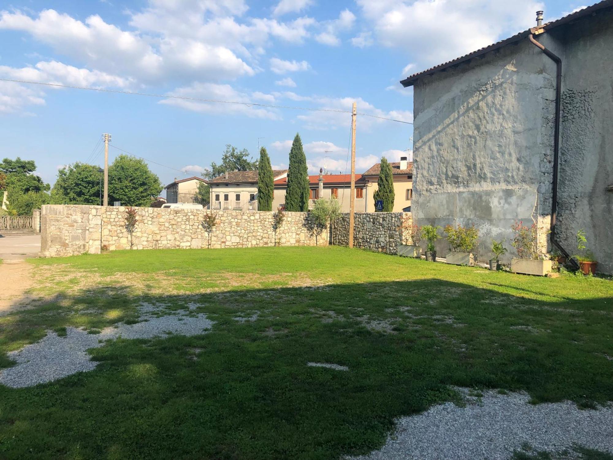 Affittacamere Al Castello Travesio ภายนอก รูปภาพ